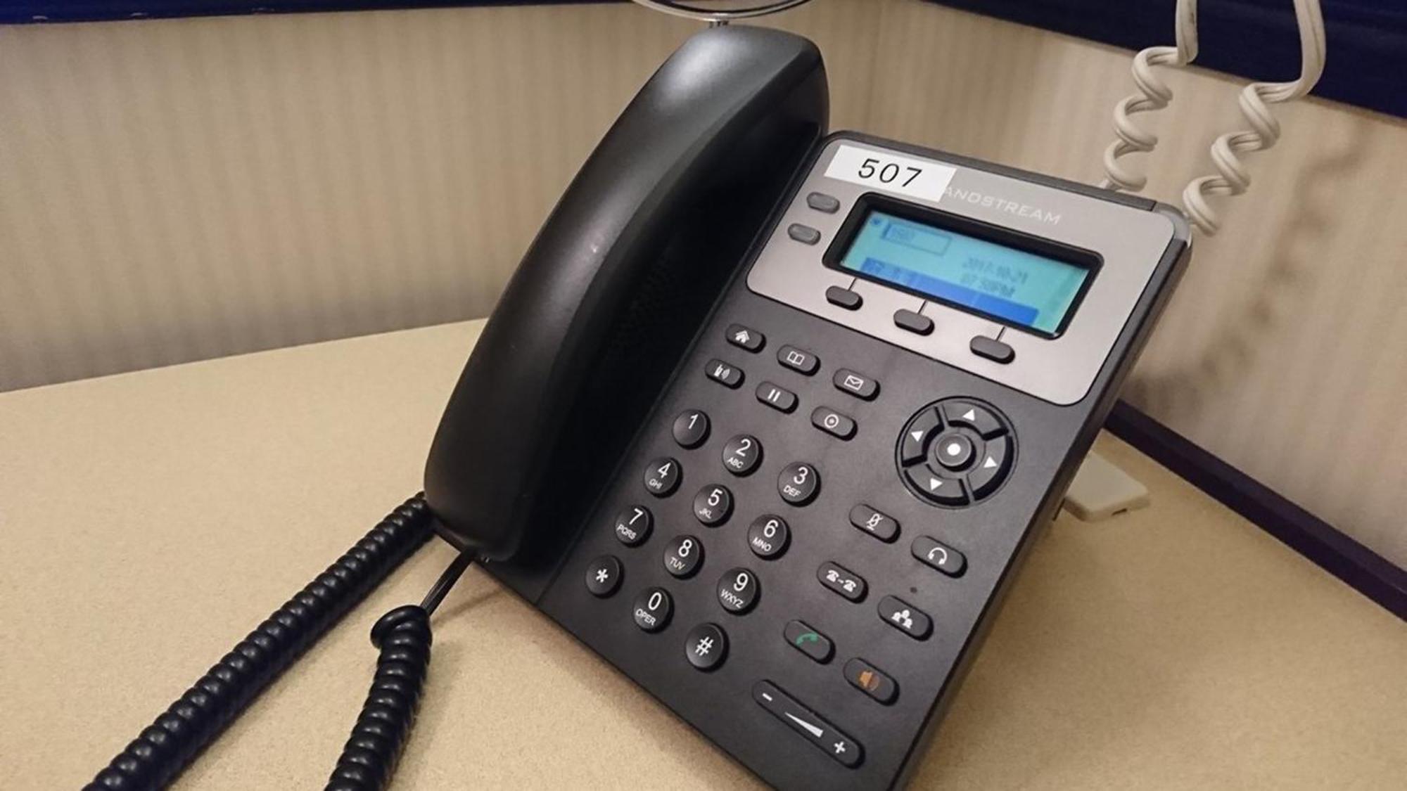 טויונאקה Toyoko Inn Osaka Itami Airport מראה חיצוני תמונה