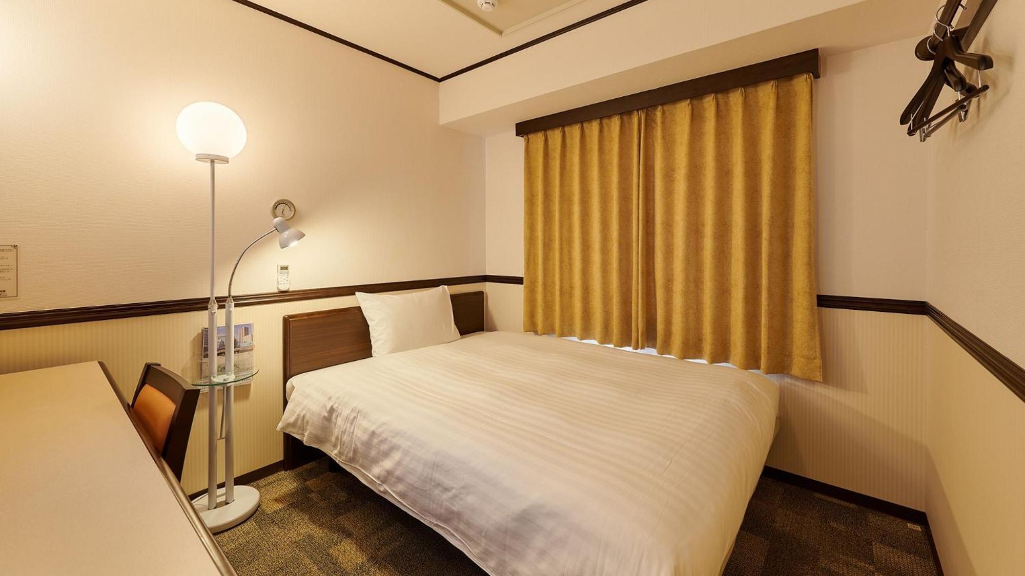 טויונאקה Toyoko Inn Osaka Itami Airport חדר תמונה