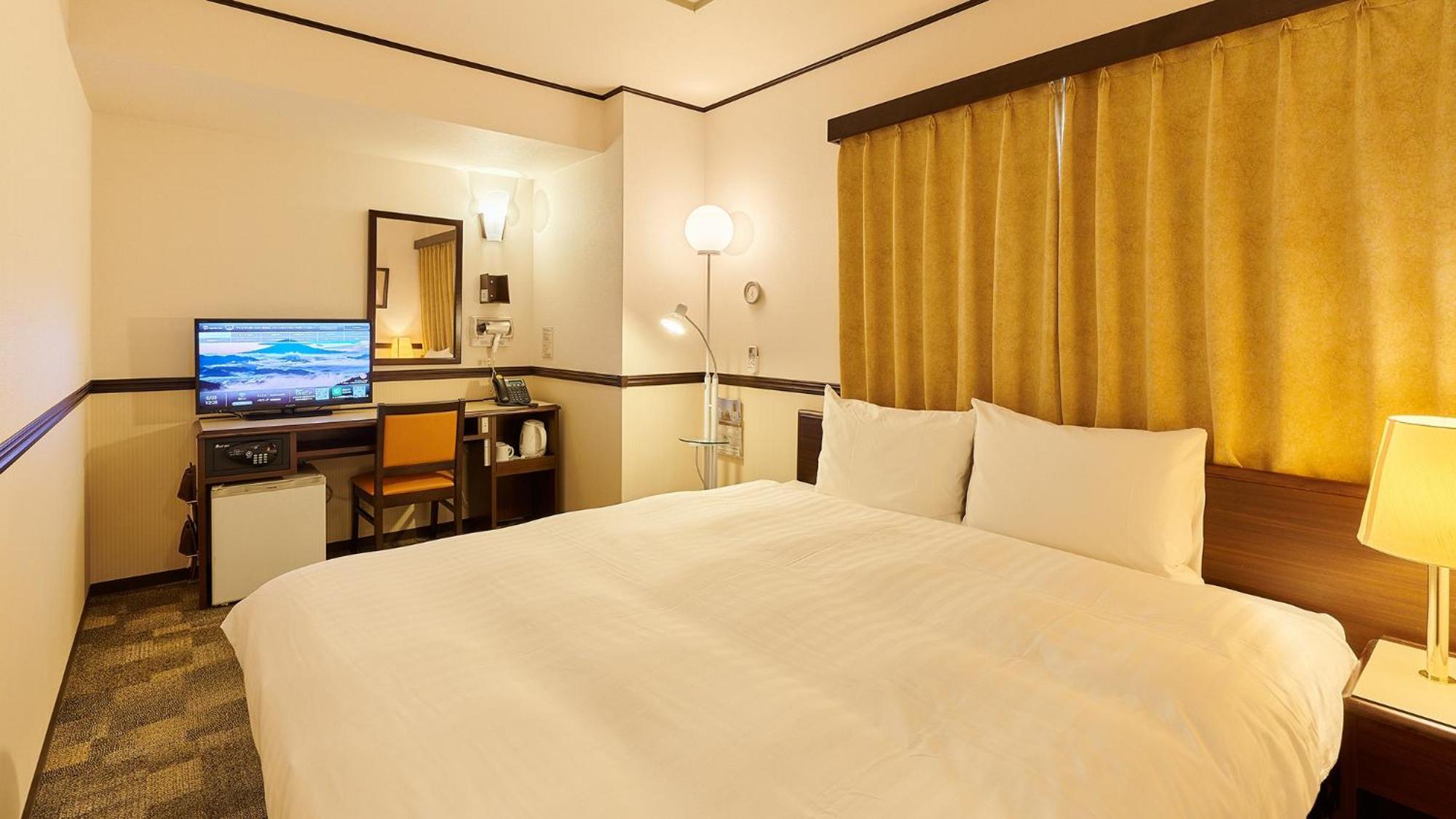טויונאקה Toyoko Inn Osaka Itami Airport חדר תמונה