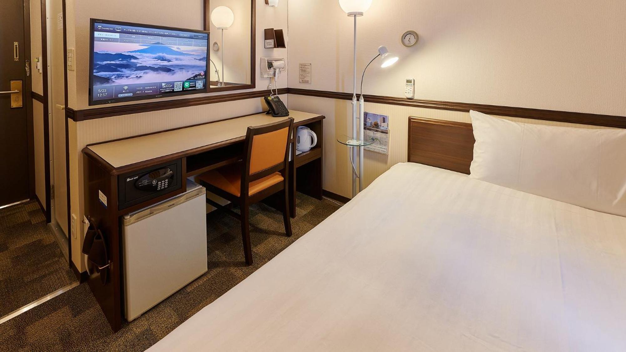 טויונאקה Toyoko Inn Osaka Itami Airport חדר תמונה