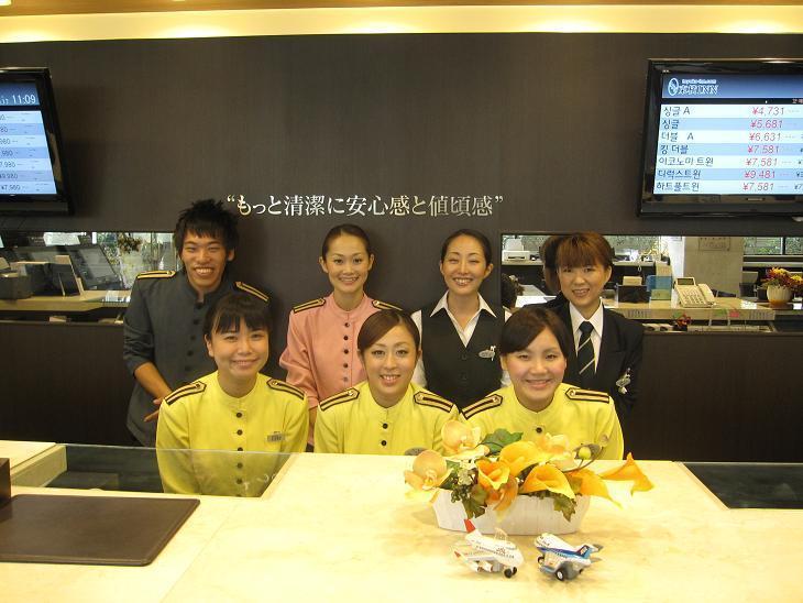 טויונאקה Toyoko Inn Osaka Itami Airport מראה חיצוני תמונה